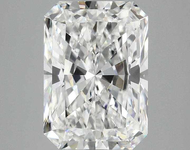 4.15 Carat Radiant Shaped Ideal Cut VS1 IGI Certified Lab Grown Diamond