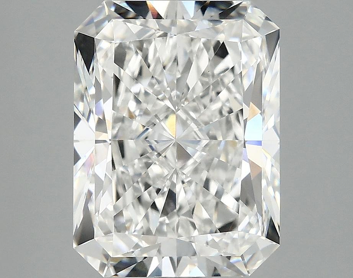 3.96 Carat Radiant Shaped Excellent Cut VVS2 IGI Certified Lab Grown Diamond