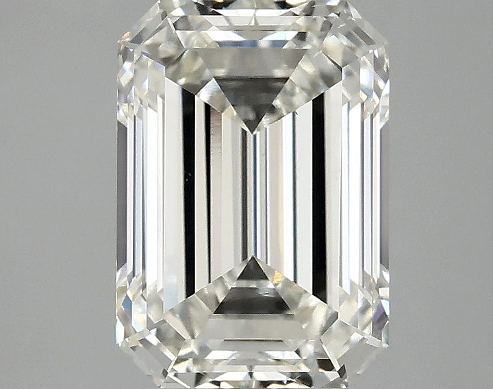 3.03 Carat Emerald Shaped Ideal Cut VS2 IGI Certified Lab Grown Diamond