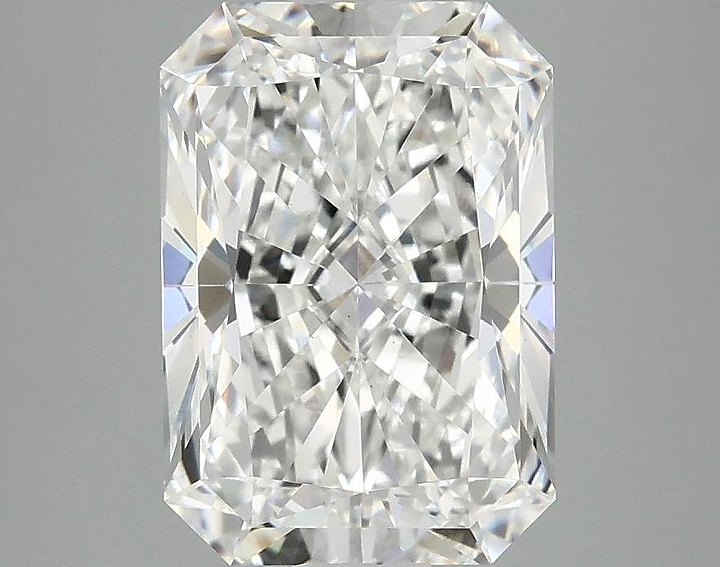 3.09 Carat Radiant Shaped Ideal Cut VS1 IGI Certified Lab Grown Diamond