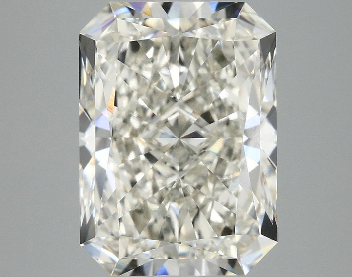 5.04 Carat Radiant Shaped Excellent Cut VVS2 IGI Certified Lab Grown Diamond