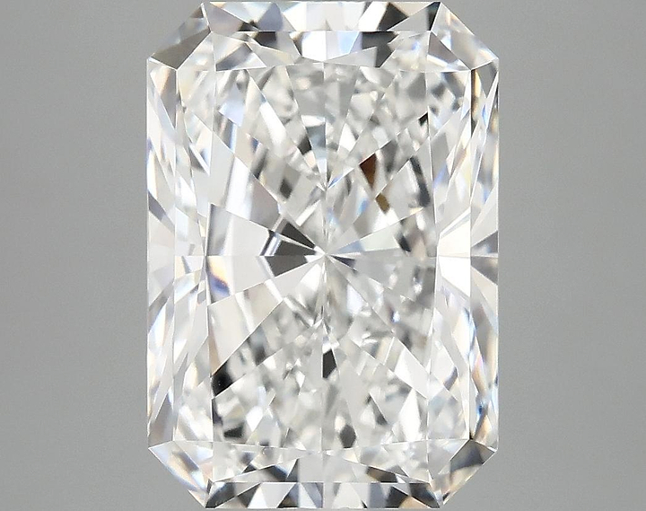 4.99 Carat Radiant Shaped Ideal Cut VVS2 IGI Certified Lab Grown Diamond