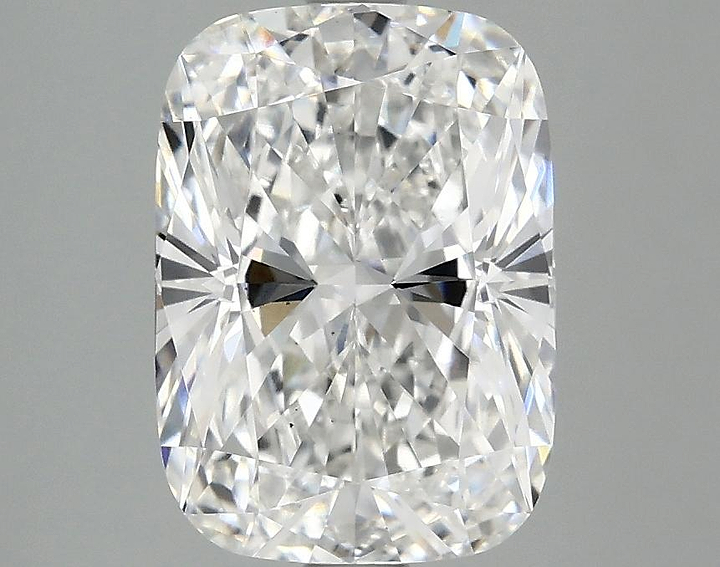 2.7 Carat Cushion Shaped Excellent Cut VS2 IGI Certified Lab Grown Diamond