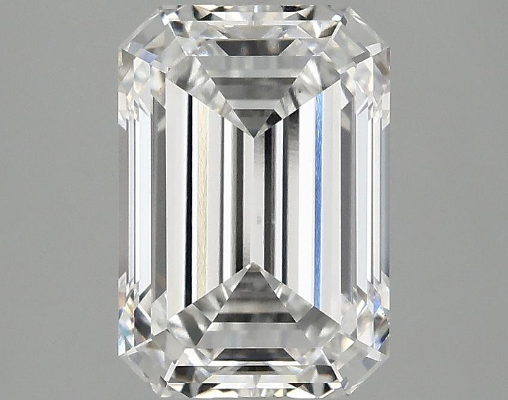 2.99 Carat Emerald Shaped Ideal Cut VS2 IGI Certified Lab Grown Diamond