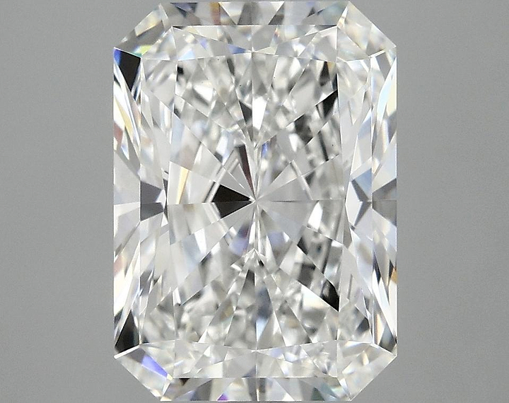 3.99 Carat Radiant Shaped Ideal Cut VVS2 IGI Certified Lab Grown Diamond