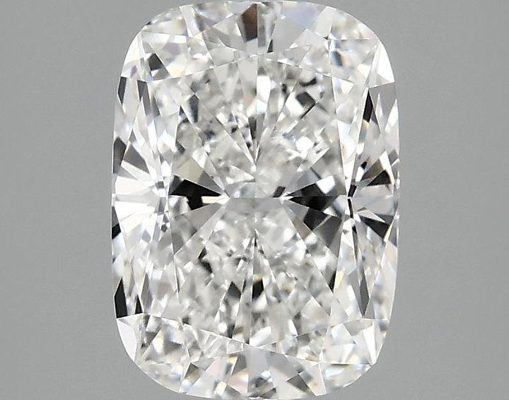 2.1 Carat Cushion Shaped Excellent Cut VS1 IGI Certified Lab Grown Diamond