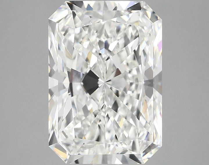 4.17 Carat Radiant Shaped Ideal Cut VVS2 IGI Certified Lab Grown Diamond