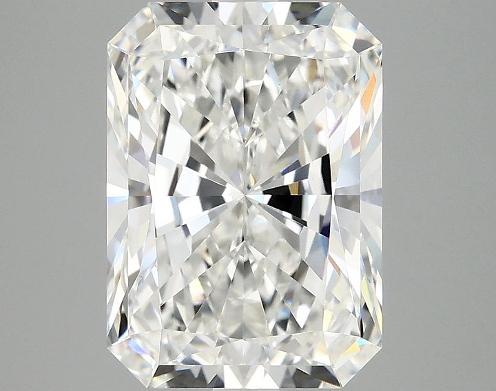 4.08 Carat Radiant Shaped Ideal Cut VVS2 IGI Certified Lab Grown Diamond