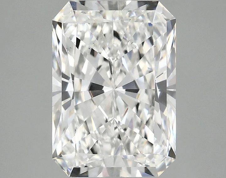 3.01 Carat Radiant Shaped Ideal Cut VS2 IGI Certified Lab Grown Diamond