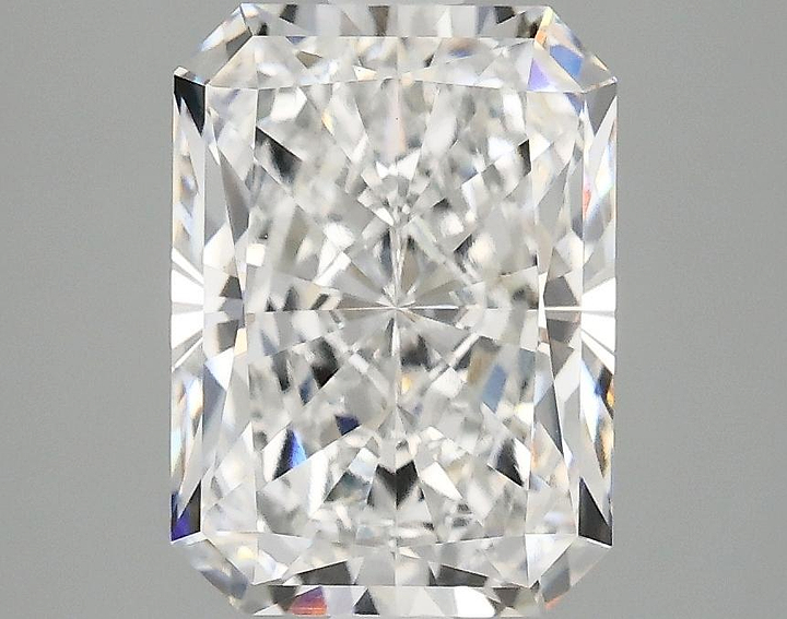 2.97 Carat Radiant Shaped Excellent Cut VVS2 IGI Certified Lab Grown Diamond