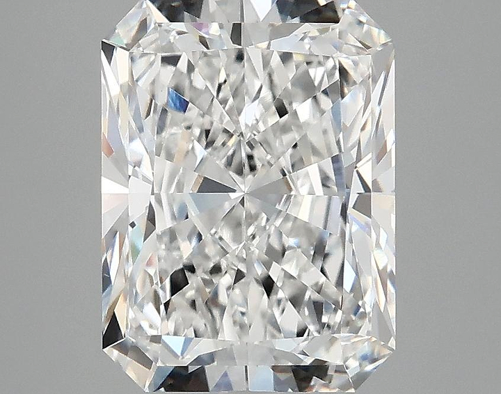 3.54 Carat Radiant Shaped Excellent Cut VS1 IGI Certified Lab Grown Diamond
