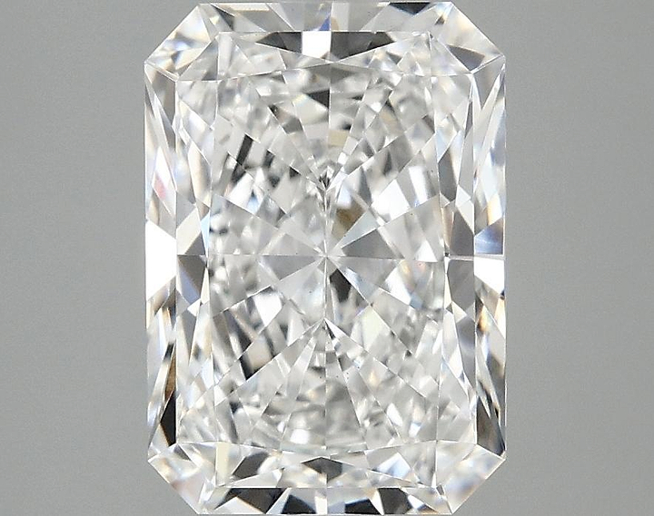 3.07 Carat Radiant Shaped Ideal Cut VS1 IGI Certified Lab Grown Diamond