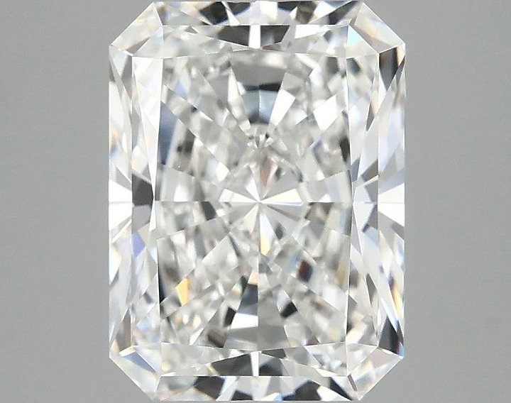 3.1 Carat Radiant Shaped Excellent Cut VVS2 IGI Certified Lab Grown Diamond