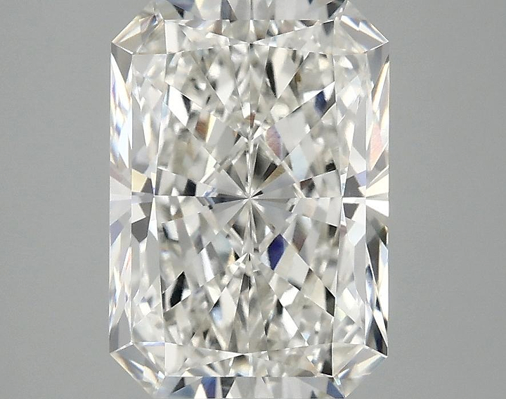 3.1 Carat Radiant Shaped Ideal Cut VVS2 IGI Certified Lab Grown Diamond