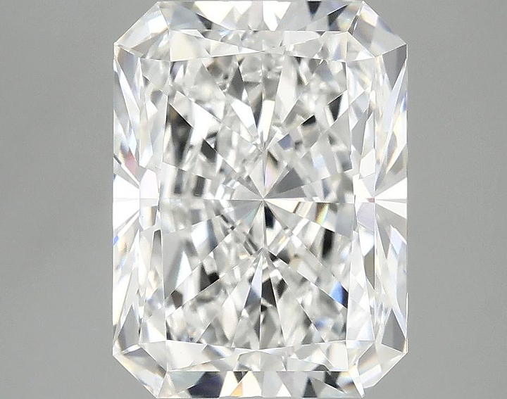 3.98 Carat Radiant Shaped Excellent Cut VVS2 IGI Certified Lab Grown Diamond