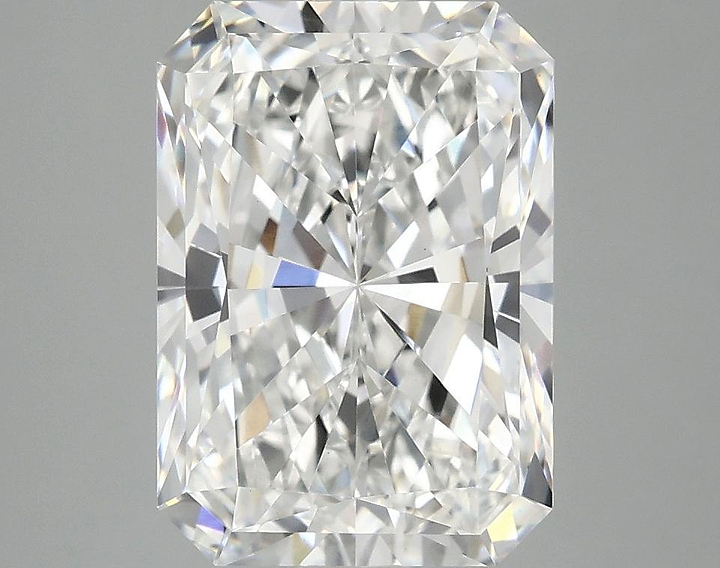 3.97 Carat Radiant Shaped Ideal Cut VVS2 IGI Certified Lab Grown Diamond