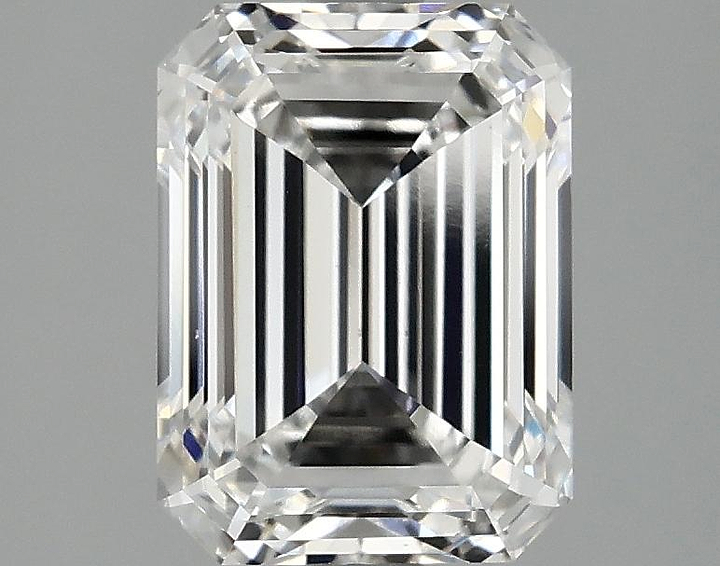 2.56 Carat Emerald Shaped Excellent Cut VS2 IGI Certified Lab Grown Diamond