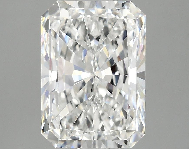 3.07 Carat Radiant Shaped Ideal Cut VS1 IGI Certified Lab Grown Diamond