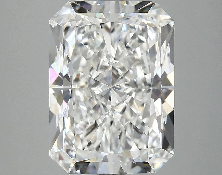 4.19 Carat Radiant Shaped Excellent Cut VVS2 IGI Certified Lab Grown Diamond
