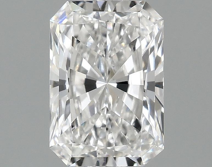 0.97 Carat Radiant Shaped Ideal Cut VVS2 IGI Certified Lab Grown Diamond