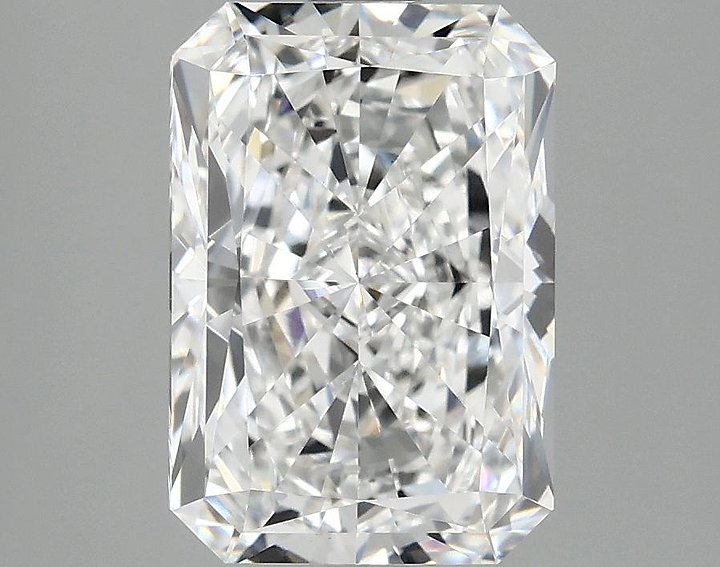 3.04 Carat Radiant Shaped Ideal Cut VS1 IGI Certified Lab Grown Diamond