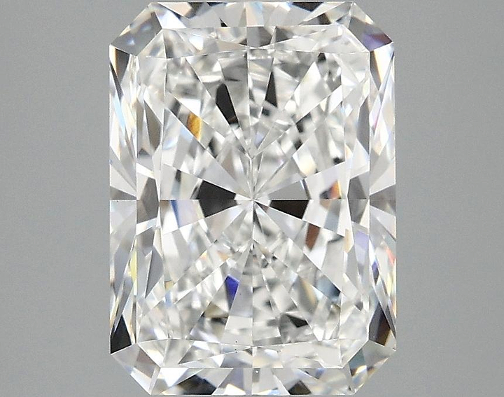 3.08 Carat Radiant Shaped Excellent Cut VS1 IGI Certified Lab Grown Diamond