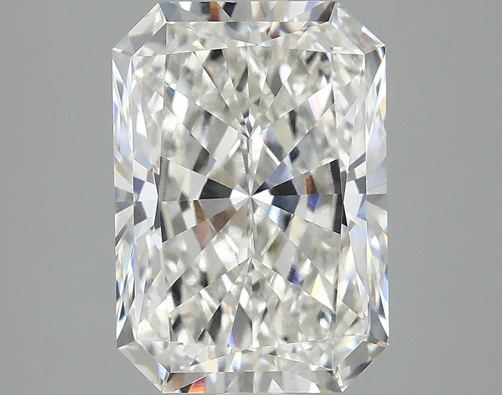 3.08 Carat Radiant Shaped Ideal Cut VVS2 IGI Certified Lab Grown Diamond