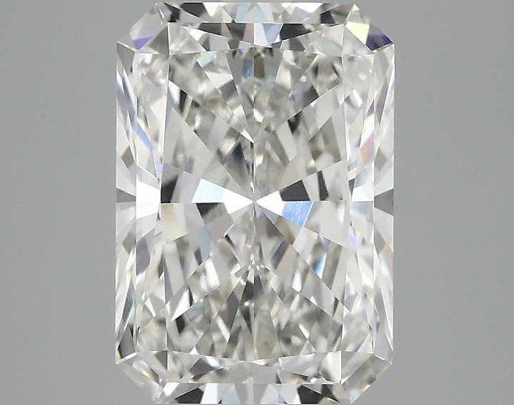 3.1 Carat Radiant Shaped Ideal Cut VVS2 IGI Certified Lab Grown Diamond