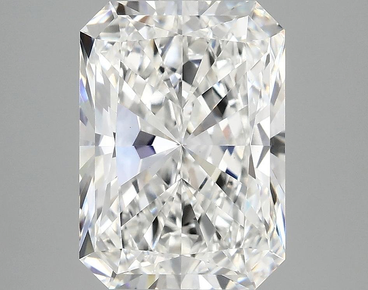3.88 Carat Radiant Shaped Ideal Cut VS1 IGI Certified Lab Grown Diamond