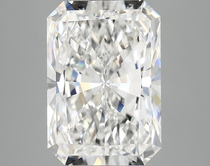 4.06 Carat Radiant Shaped Ideal Cut VVS2 IGI Certified Lab Grown Diamond
