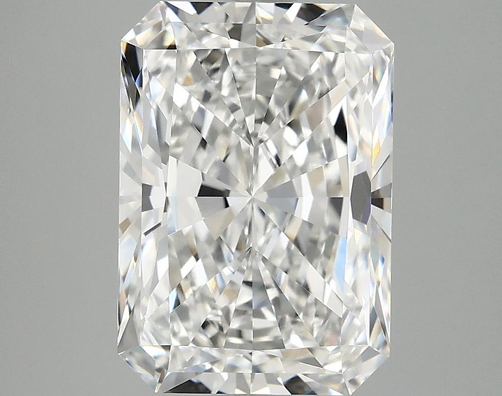 4.08 Carat Radiant Shaped Ideal Cut VVS2 IGI Certified Lab Grown Diamond
