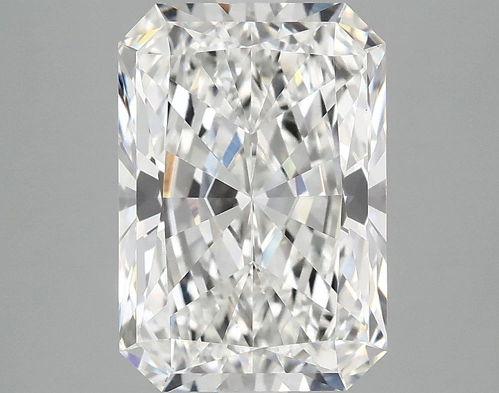 4.06 Carat Radiant Shaped Ideal Cut VVS2 IGI Certified Lab Grown Diamond