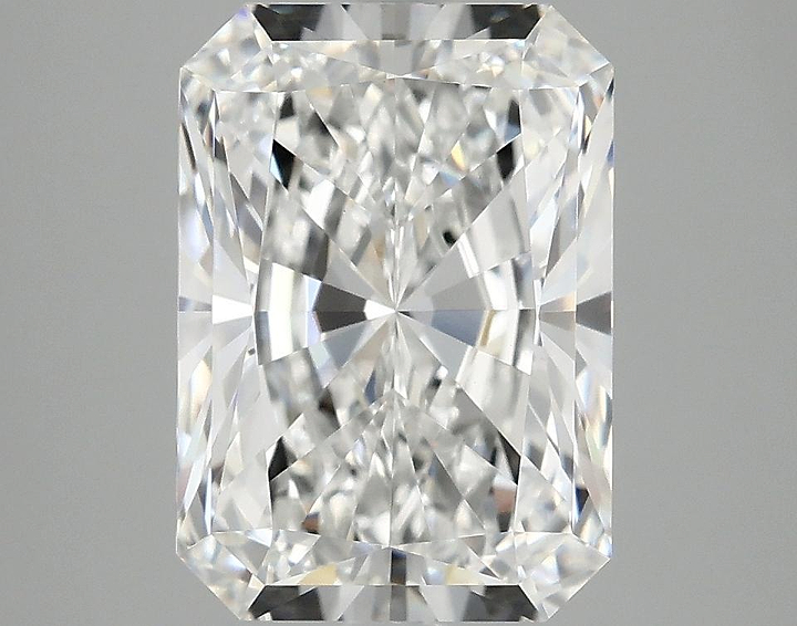 4.07 Carat Radiant Shaped Ideal Cut VVS2 IGI Certified Lab Grown Diamond