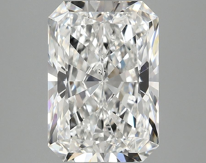 3.02 Carat Radiant Shaped Ideal Cut VS2 IGI Certified Lab Grown Diamond