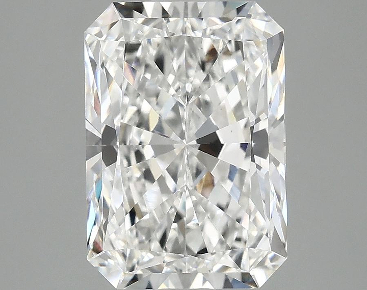 3.1 Carat Radiant Shaped Ideal Cut VS1 IGI Certified Lab Grown Diamond