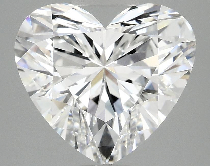 3.08 Carat Heart Shaped Ideal Cut VVS2 IGI Certified Lab Grown Diamond
