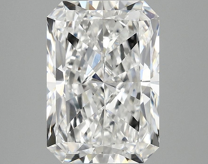 3.03 Carat Radiant Shaped Ideal Cut VS1 IGI Certified Lab Grown Diamond