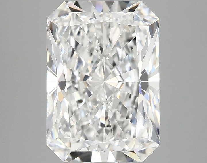 4.03 Carat Radiant Shaped Ideal Cut VS2 IGI Certified Lab Grown Diamond