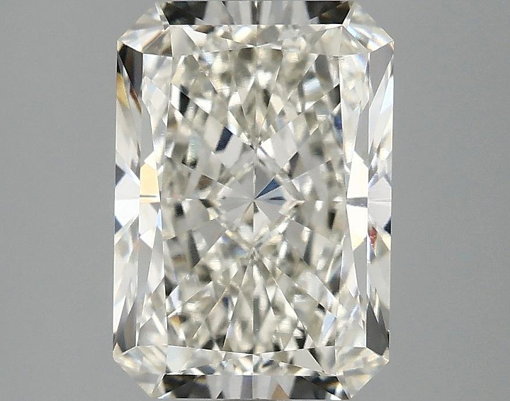3.06 Carat Radiant Shaped Ideal Cut VVS2 IGI Certified Lab Grown Diamond
