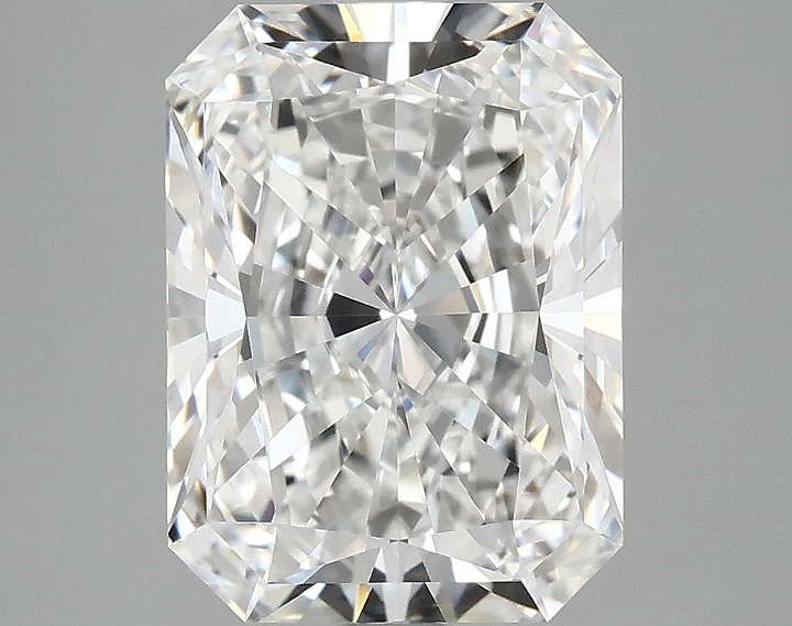 4.02 Carat Radiant Shaped Excellent Cut VS1 IGI Certified Lab Grown Diamond