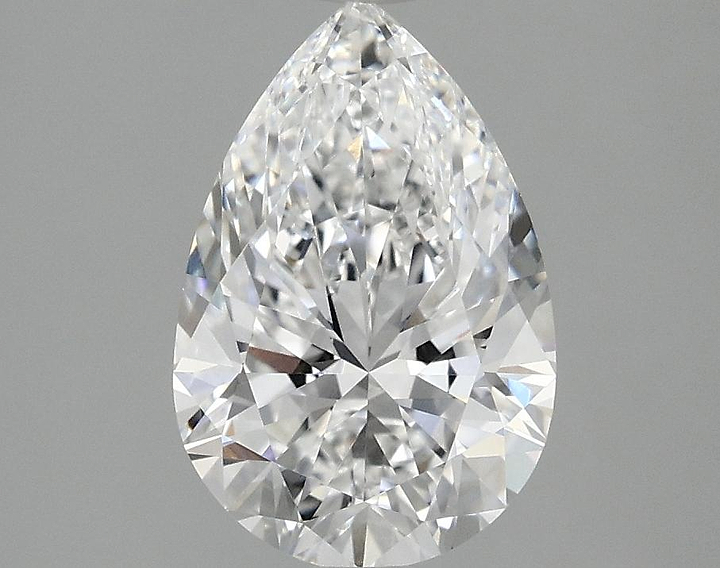 2.05 Carat Pear Shaped Excellent Cut VVS2 IGI Certified Lab Grown Diamond