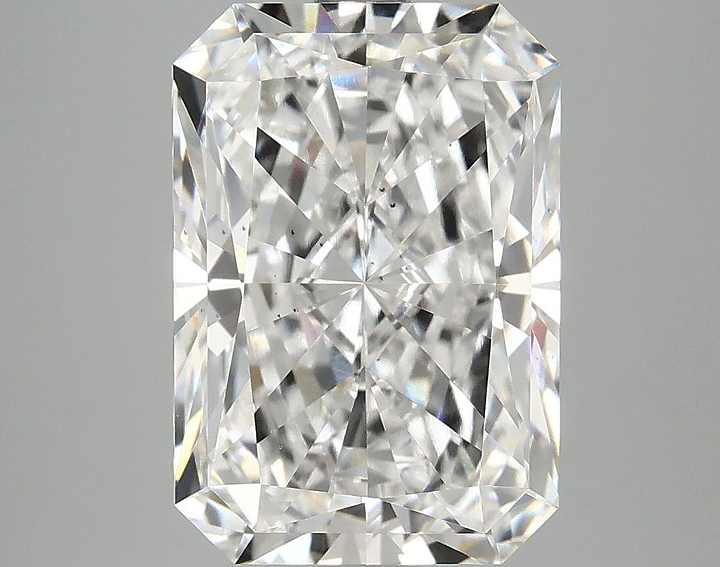 4.86 Carat Radiant Shaped Ideal Cut SI1 IGI Certified Lab Grown Diamond