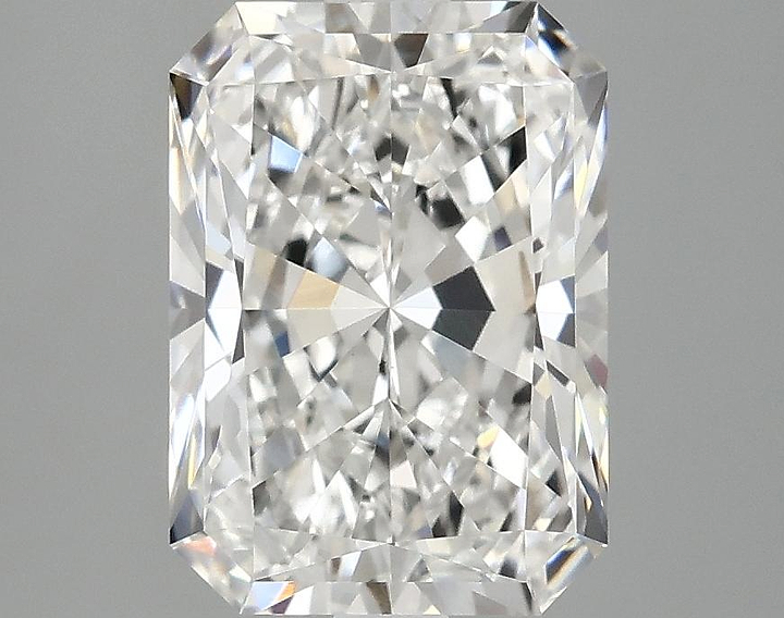 3.07 Carat Radiant Shaped Ideal Cut VS1 IGI Certified Lab Grown Diamond