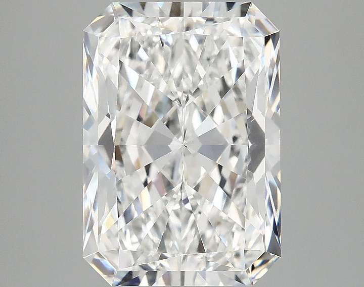 4.04 Carat Radiant Shaped Ideal Cut VVS2 IGI Certified Lab Grown Diamond