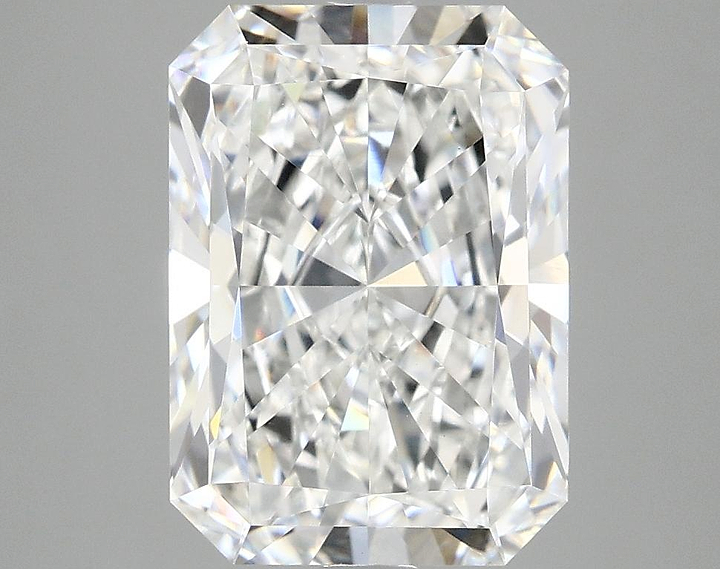 3.78 Carat Radiant Shaped Ideal Cut VVS2 IGI Certified Lab Grown Diamond