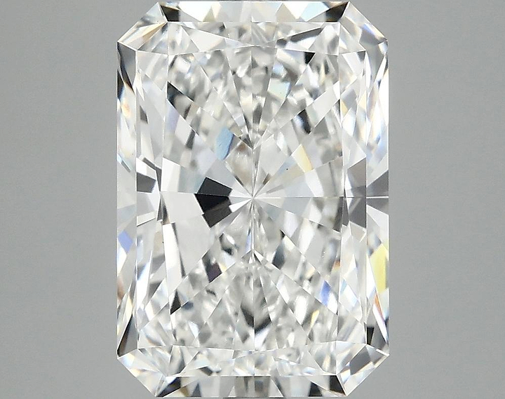 4.04 Carat Radiant Shaped Ideal Cut VVS2 IGI Certified Lab Grown Diamond