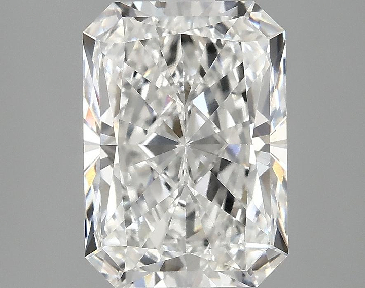 3.02 Carat Radiant Shaped Ideal Cut VVS2 IGI Certified Lab Grown Diamond