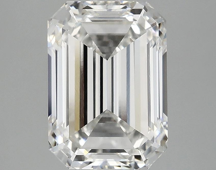 3.0 Carat Emerald Shaped Ideal Cut VVS2 IGI Certified Lab Grown Diamond