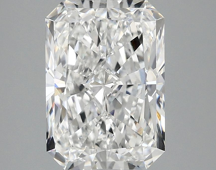 3.03 Carat Radiant Shaped Ideal Cut VS1 IGI Certified Lab Grown Diamond