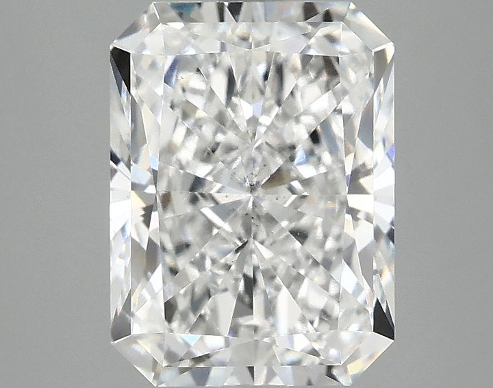 3.09 Carat Radiant Shaped Excellent Cut VS2 IGI Certified Lab Grown Diamond